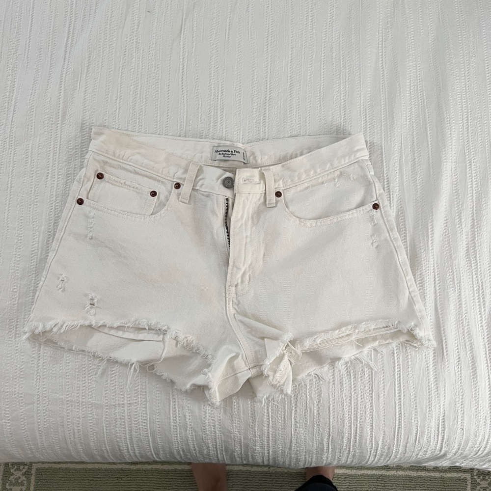 Abercrombie & Fitch white boyfriend short mid rise Shorts size 30